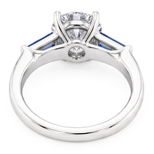 Afbeelding in Gallery-weergave laden, Natuurlijke Blauwe Saffier Diamanten Ring 3.20 Karaat 3-Steens Oude Mijnwerker