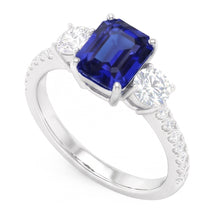Afbeelding in Gallery-weergave laden, Natuurlijke Echte (Niet Labgekweekt) Smaragd Blauwe Saffier Drie Steens Stijl Ring met Accenten 7 Karaat Goud 14K