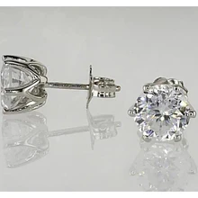 Afbeelding in Gallery-weergave laden, Oorknopjes 1.50 Karaat Zes Prong Ronde Echt Diamant Wit Goud 14K