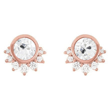 Afbeelding in Gallery-weergave laden, Oude Geslepen Echt Diamanten studs 5,50 Karaat Sterstijl Gouden Push-Backs Bezelset