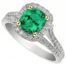 Afbeelding in Gallery-weergave laden, Colombiaanse Smaragd Edelsteen Ring 2-karaat Bicolor 14K Goud – hoekaanzicht