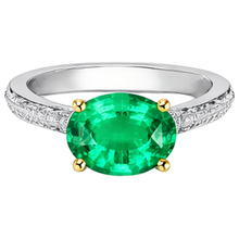 Afbeelding in Gallery-weergave laden, Smaragd Sieraadsteen Ring 2-karaat Bicolor 14K Goud – hoekaanzicht