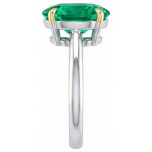 Afbeelding in Gallery-weergave laden, Elegant Smaragd Edelsteen Ring 4 karaat – profielaanzicht