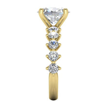 Afbeelding in Gallery-weergave laden, Ovale Echte Diamant Ring Met Accenten Geel Goud