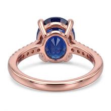 Afbeelding in Gallery-weergave laden, Ovale Solitaire Ring met Blauwe Saffier & Pave Set Diamanten 4,50 Karaat