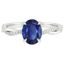 Afbeelding in Gallery-weergave laden, Ovale Blauwe Saffier Verlovingsring met Natuurlijke uit de aarde gewonnen Diamant en Gedraaide Gouden Band, 6 Karaat