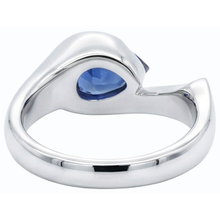 Afbeelding in Gallery-weergave laden, echte pear diamant 1karaat watch bovenaanzicht