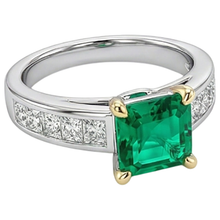 Afbeelding in Gallery-weergave laden, Colombiaanse Smaragd Sieraadsteen Ring 4-karaat Bicolor 14K Goud – hoekaanzicht