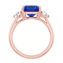 Afbeelding in Gallery-weergave laden, Ring met 3 stenen biljoen Natuurlijke echte diamant ( niet in het laboratorium gekweekt )en blauwe saffier 2,50 karaat gespleten schacht