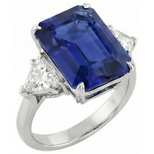 Afbeelding in Gallery-weergave laden, Driestenen Ring Smaragd Blauwe Saffier & Trillion Natuurlijke uit de aarde gewonnen Diamanten 4.50 Karaat Nieuw