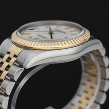 Afbeelding in Gallery-weergave laden, Ambachtelijk Edelsteen Rolex karaat – hoekaanzicht