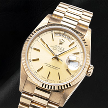 Afbeelding in Gallery-weergave laden, Edelsteen Rolex -karaat Yellow Gold – vooraanzicht