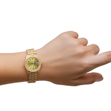 Afbeelding in Gallery-weergave laden, Rolex Champagne Stok wijzerplaat voorzitter horloge Datumjust diamanten rand Geel goud P2
