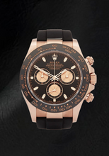 Afbeelding in Gallery-weergave laden, Rolex Cosmograph Daytona 116515LN 40 mm Horloge met Zwarte Lichtgevende Wijzerplaat met Streepindexen en Zwarte Oysterflex-band