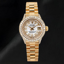 Afbeelding in Gallery-weergave laden, Rolex Datejust 69178 26mm Wit Parelmoer Diamanten Wijzerplaat met Diamanten Baan Geelgoud President-band Horloge