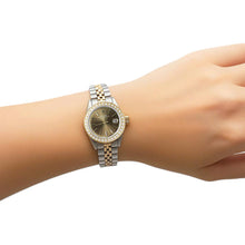 Afbeelding in Gallery-weergave laden, Rolex Datum Champagne Stok-wijzerplaat met diamanten randhorloge Roestvrij staal en jubileum P1