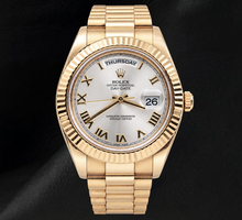 Afbeelding in Gallery-weergave laden, Rolex Day-Date II 41mm 218238 Zilveren Romeinse Wijzerplaat President-band Geelgoud Horloge