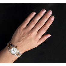Afbeelding in Gallery-weergave laden, Rolex Dames Datejust 26mm Geelgoud en Roestvrij Staal Horloge Jaar 2002