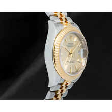 Afbeelding in Gallery-weergave laden, Rolex Lady-Datejust 28 mm 279173 Champagne Lichtgevende Wijzerplaat