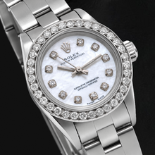 Afbeelding in Gallery-weergave laden, Rolex Oyster Perpetual 67193 26mm Wit Parelmoer Diamanten Wijzerplaat Roestvrij Staal Horloge