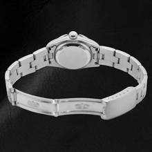 Afbeelding in Gallery-weergave laden, Rolex Oyster Perpetual horloge met roze diamanten wijzerplaat en 24 mm roestvrij staal