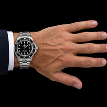 Afbeelding in Gallery-weergave laden, Rolex Sea-Dweller Deepsea 44mm 116660 Roestvrij Staal Horloge met Zwarte Wijzerplaat