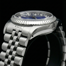 Afbeelding in Gallery-weergave laden, Rolex blauw roestvrijstalen jubileum Datumjust-horloge met dubbele rij diamanten wijzerplaat