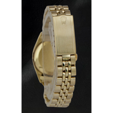 Afbeelding in Gallery-weergave laden, Rolex geelgouden horloge met champagnekleurige wijzerplaat van 24 mm