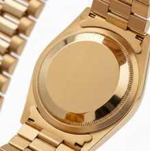 Afbeelding in Gallery-weergave laden, Rolex voorzitter Stijl Horloge Blauwe diamanten wijzerplaat rand Datumjust Geel goud