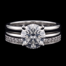 Afbeelding in Gallery-weergave laden, Ronde Natuurlijke uit de aarde gewonnen Diamanten Jubileum Ring Set 3 Karaat Prong Gezet Witgoud 14K