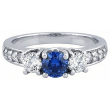 Afbeelding in Gallery-weergave laden, echte round diamant 2.50karaat ring close-up detail