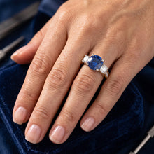 Afbeelding in Gallery-weergave laden, Ronde saffier edelsteen ring kanaal set Natuurlijke echte diamant ( niet in het laboratorium gekweekt )en 4 karaat