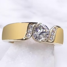 Afbeelding in Gallery-weergave laden, Ronde Echt Diamanten Verlovingsring 1,80 Karaat Geelgouden Sieraden Nieuw