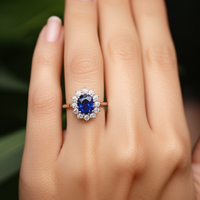 Afbeelding in Gallery-weergave laden, Saffier Cluster Ring