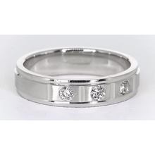 Afbeelding in Gallery-weergave laden, Satijnafwerking Jubileumband Witgoud 14K Ronde Echt Diamant 0,45 Karaat