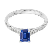 Afbeelding in Gallery-weergave laden, Solitaire Blauwe Edelsteen Saffier Met Accenten Ring 2.50 Karaat Pave