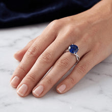 Afbeelding in Gallery-weergave laden, Solitaire Blauwe Saffier Edelsteen Ring Twisted Shank Wit Goud 2 Karaat