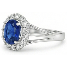 Afbeelding in Gallery-weergave laden, Solitaire Met Accent 2.40 Karaat Ceylon Saffier Met Diamanten Ring