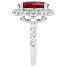 Afbeelding in Gallery-weergave laden, Solitaire Met Accent 7 Ct. Robijn En Diamanten Ring Wit Goud 14K