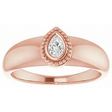 Afbeelding in Gallery-weergave laden, echte pear diamant 1karaat watch close-up detail