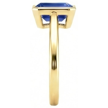 Afbeelding in Gallery-weergave laden, Solitaire Ring Bezel Set Emerald Sri Lankaanse saffier 3 karaat