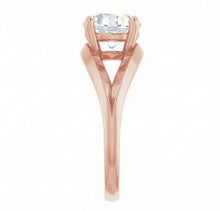 Afbeelding in Gallery-weergave laden, Solitaire Ring Oud Mijn Slijpsel Natuurlijke uit de aarde gewonnen Diamant Pootjes Gespleten Schacht 2 Karaat