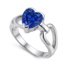 Afbeelding in Gallery-weergave laden, echte heart diamant 3karaat ring bovenaanzicht