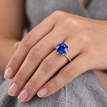 Afbeelding in Gallery-weergave laden, Solitaire Ronde Blauwe Saffier Ring Tand Set