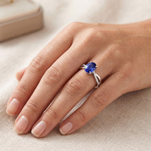 Afbeelding in Gallery-weergave laden, Solitaire met accenten Jubileumring blauwe saffier 3,50 karaat