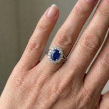 Afbeelding in Gallery-weergave laden, echte round saffier 2.40karaat ring met diamantaccenten