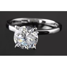 Afbeelding in Gallery-weergave laden, Solitaire Ronde Echt Diamanten Ring 2 Karaat