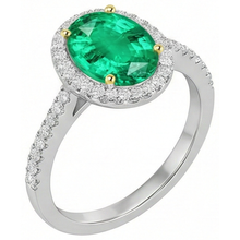 Afbeelding in Gallery-weergave laden, Fijne Smaragd Ovaal Geslepen Edelsteen Ring in Tweekleurig 14K Goud – hoekaanzicht
