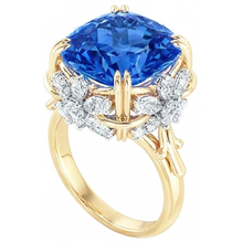 Afbeelding in Gallery-weergave laden, Sprankelende Cushion Ceylonese Kleur Saffier IGI GECERTIFICEERDE Diamanten Ring 7.81 Ct Geelgoud 14K