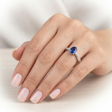 Afbeelding in Gallery-weergave laden, echte round diamant 2.30karaat ring met diamantaccenten